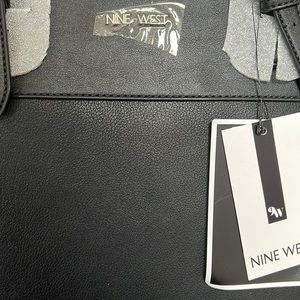 Nine West Doralia Black NWT and bag